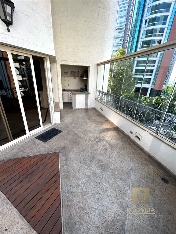 Apartamento à venda ou para alugar com 4 suítes em Anália Franco, São Paulo, SP