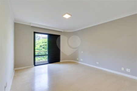 Apartamento à venda com 4 suítes em Alto da Boa Vista, São Paulo, SP