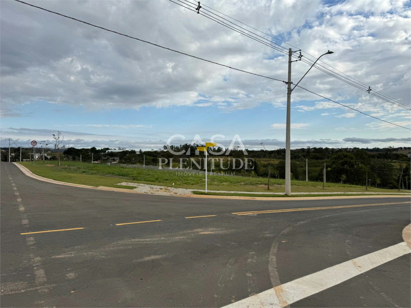 Terreno em condomínio à venda em Alphaville Nova Esplanada, Votorantim, SP