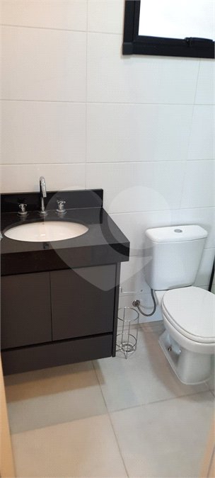 Apartamento à venda com 3 quartos, sendo 1 suíte, em Vila Assunção, Santo André, SP