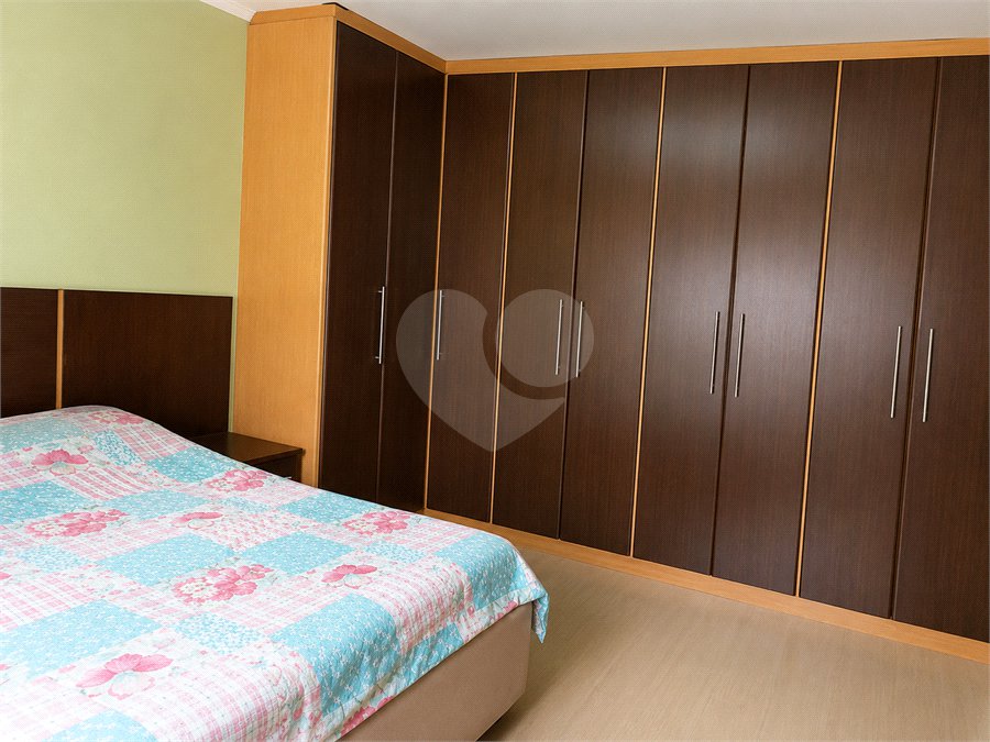 Casa à venda com 4 quartos, sendo 2 suítes,  em Jardim Bela Vista, Santo André, SP