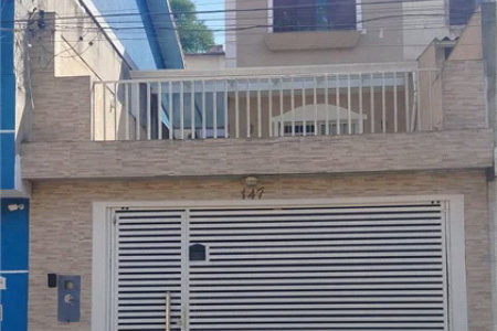 Sobrado à venda com 2 quartos em Jardim Santa Rosa, Taboão da Serra, SP
