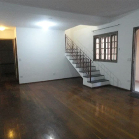 Sobrado à venda com 3 quartos, sendo 1 suíte, em Parque Ipê, São Paulo, SP