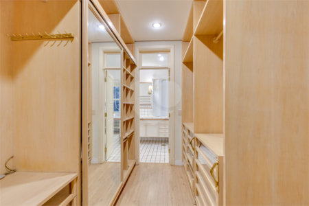 Casa à venda com 4 suítes no condomínio Chácara Flora, São Paulo - SP