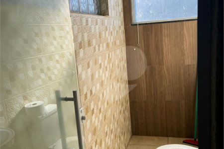 Sobrado à venda com 3 quartos, sendo 1 suíte, em Jardim Brogotá, Atibaia, SP