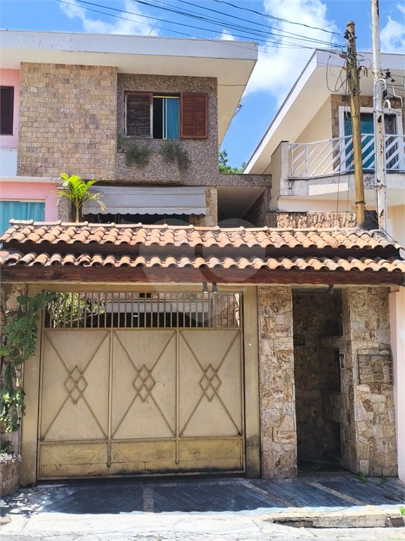Sobrado à venda com 3 quartos, sendo 1 suíte, em Tremembé, São Paulo, SP
