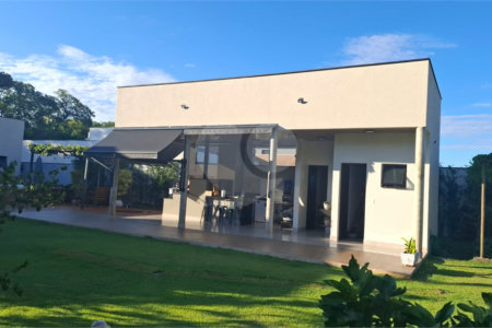 Casa à venda com 3 suítes no condomínio Fazenda Jequitibá, Sorocaba - SP
