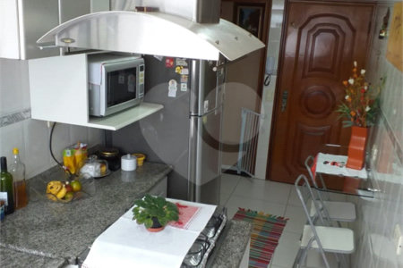 Apartamento à venda com 3 quartos, sendo 1 suíte, em Vila Nivi, São Paulo, SP