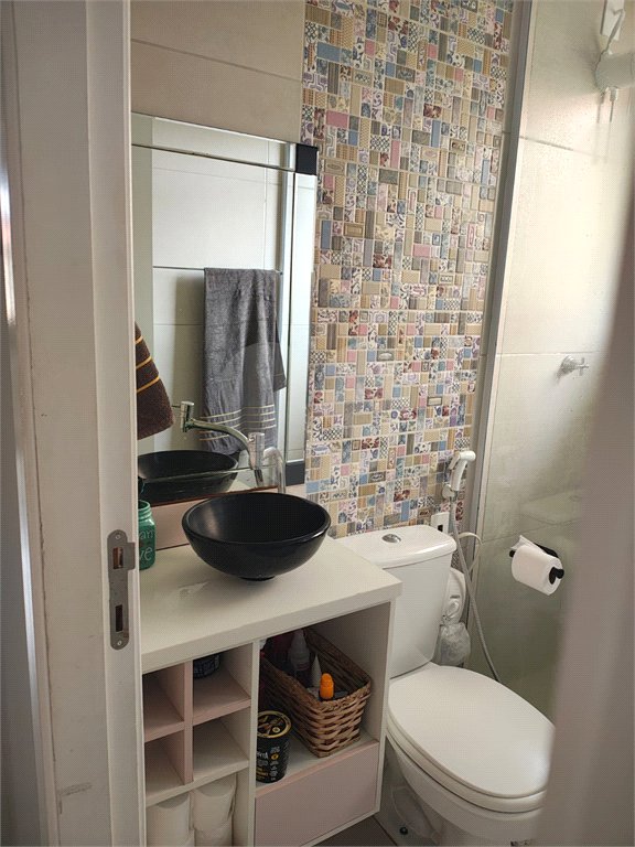 Casa à venda com 3 quartos, sendo 1 suíte,  no condomínio Bosques da Vila - Casa 3° Fase, Cotia - SP