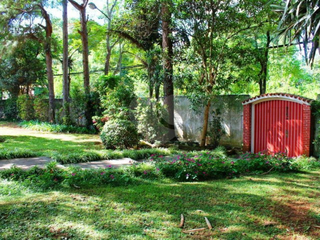 Casa Térrea à venda com 3 quartos, sendo 1 suíte,  em Granja Julieta, São Paulo, SP