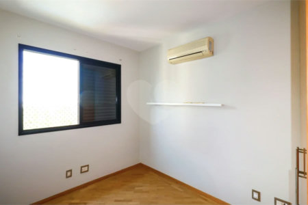 Apartamento para alugar com 2 quartos em Vila Andrade, São Paulo, SP