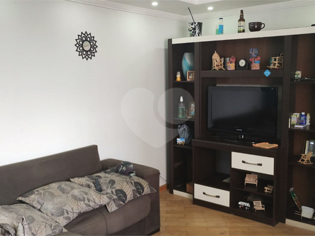 Apartamento à venda com 3 quartos, sendo 1 suíte,  em Campo Grande, São Paulo, SP