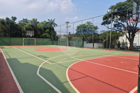 Casa à venda com 3 quartos, sendo 2 suítes, no condomínio Quintas Marajoara, São Paulo - SP