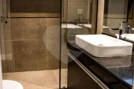 Apartamento à venda com 1 quarto em Vila Suzana, São Paulo, SP