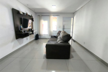 Casa à venda com 3 quartos, sendo 1 suíte, em Jardim Residencial Imperatriz, Sorocaba, SP