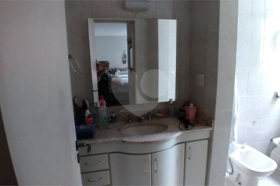 Apartamento à venda com 3 quartos, sendo 1 suíte, em Pinheiros, São Paulo, SP