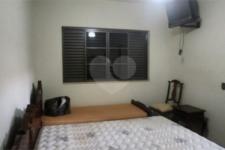 Casa à venda com 3 quartos, sendo 1 suíte, no Centro, Araraquara, SP