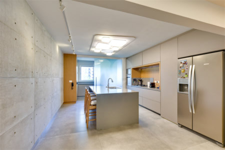 Apartamento à venda com 4 quartos, sendo 3 suítes, em Alto da Boa Vista, São Paulo, SP