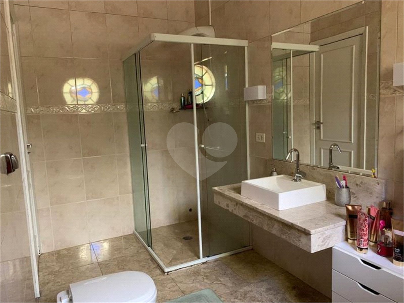 Casa à venda com 4 quartos, sendo 3 suítes,  em Fazenda Morumbi, São Paulo, SP