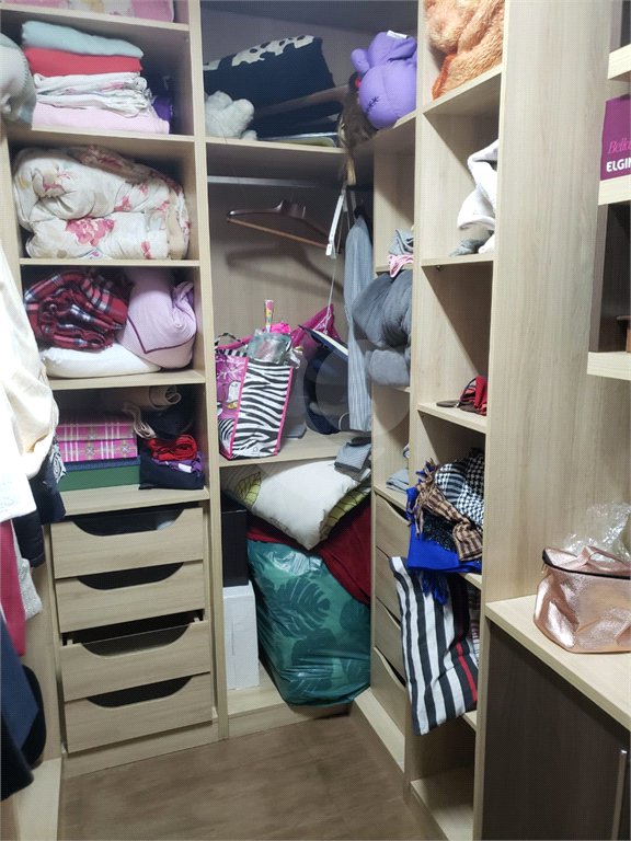Sobrado à venda com 3 quartos, sendo 1 suíte, em Parada Inglesa, São Paulo, SP