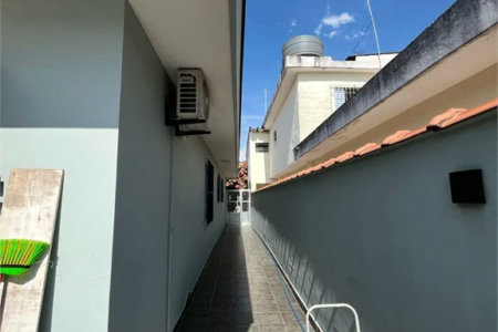 Casa à venda com 3 quartos, sendo 1 suíte,  em Jardim Casablanca, São Paulo, SP