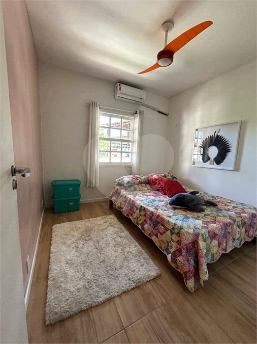 Casa em condomínio à venda com 3 quartos, sendo 2 suítes,  em Peró, Cabo Frio, RJ