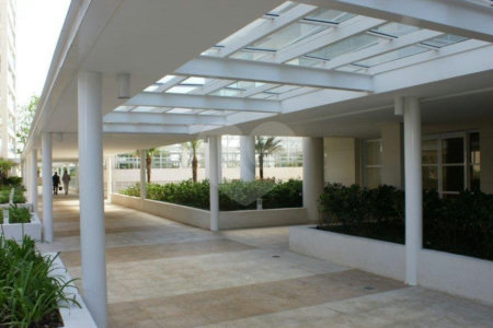 Apartamento à venda com 3 suítes em Vila Gomes Cardim, São Paulo, SP