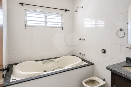 Casa à venda com 2 quartos, sendo 1 suíte, em Vila Santa Rita, Sorocaba, SP