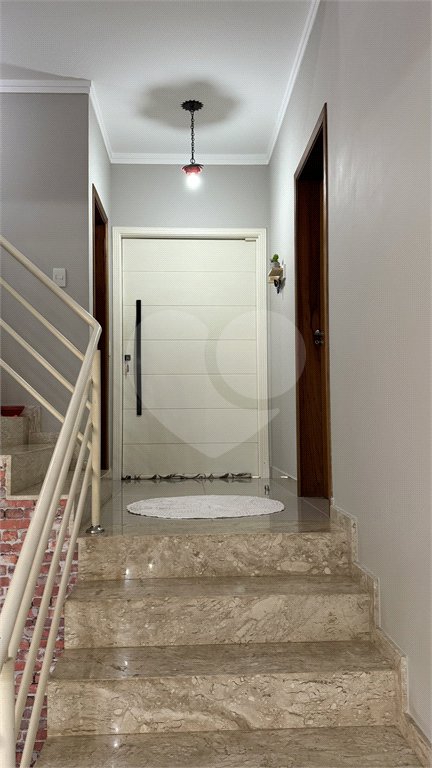 Casa à venda com 3 suítes no condomínio Residencial Delle Stelle, Louveira - SP