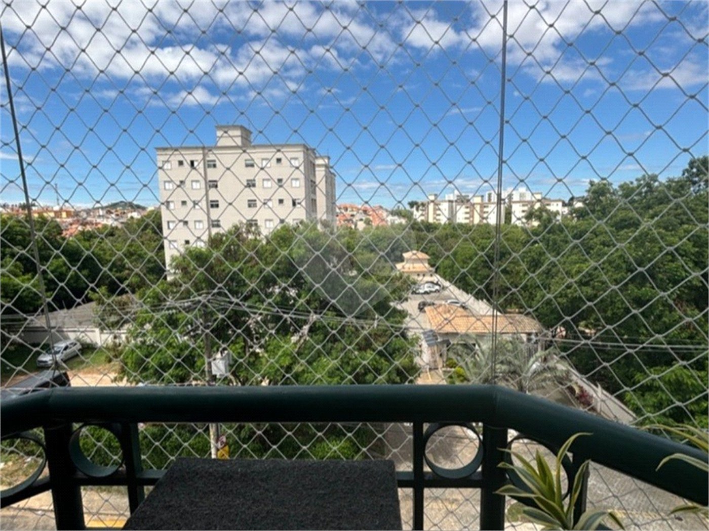 Apartamento à venda com 3 quartos, sendo 1 suíte, em Vila Haro, Sorocaba, SP
