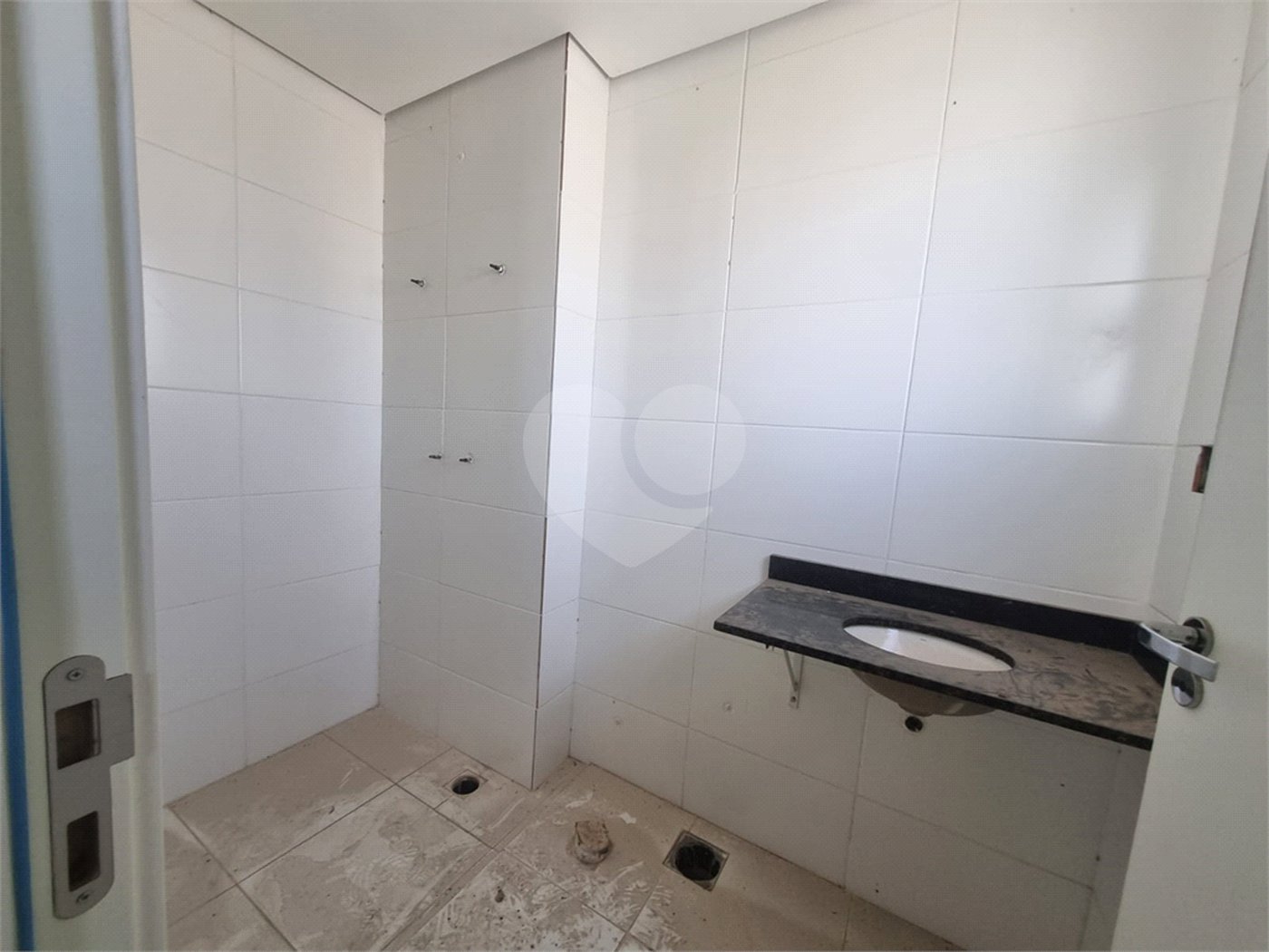 Cobertura à venda com 4 quartos, sendo 3 suítes, em Jardim Judith, Sorocaba, SP