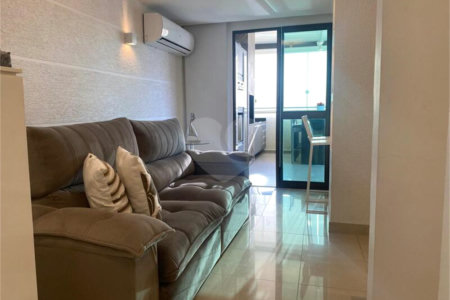 Cobertura à venda com 3 quartos, sendo 2 suítes, em Tijuca, Rio de Janeiro, RJ