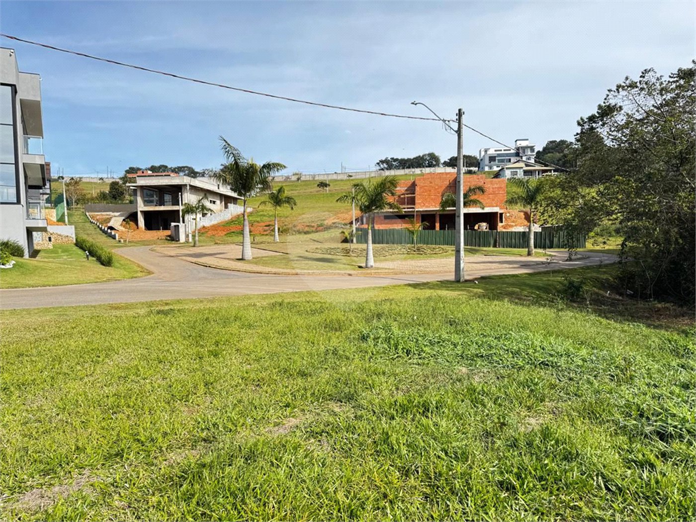 Terreno à venda no condomínio Le Portier Nautic Residence, Piedade - SP