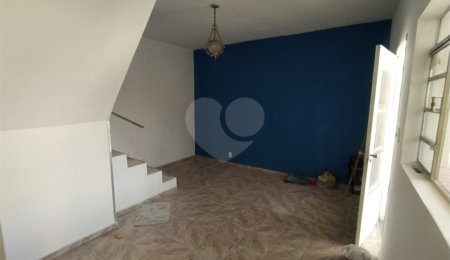 Sobrado à venda com 3 quartos em Vila Santa Clara, São Paulo, SP