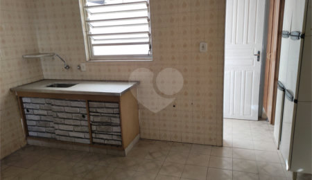 Sobrado à venda com 2 quartos em Vila Guarani (z Sul), São Paulo, SP