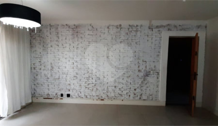 Apartamento à venda com 2 quartos em Vila Mazzei, São Paulo, SP