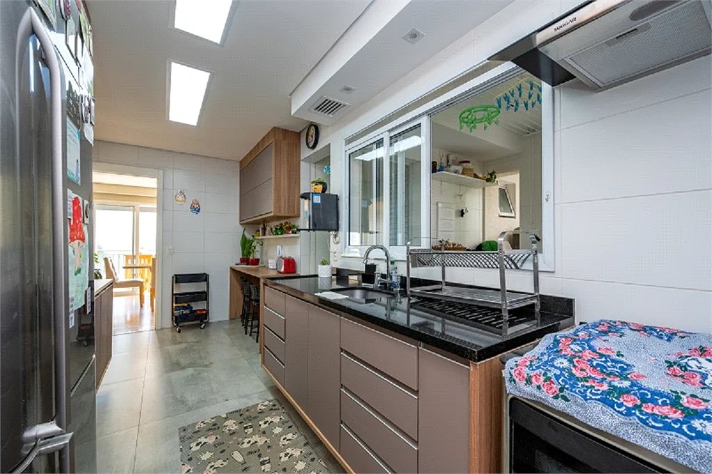 Apartamento à venda com 3 suítes em Jardim Caboré, São Paulo, SP