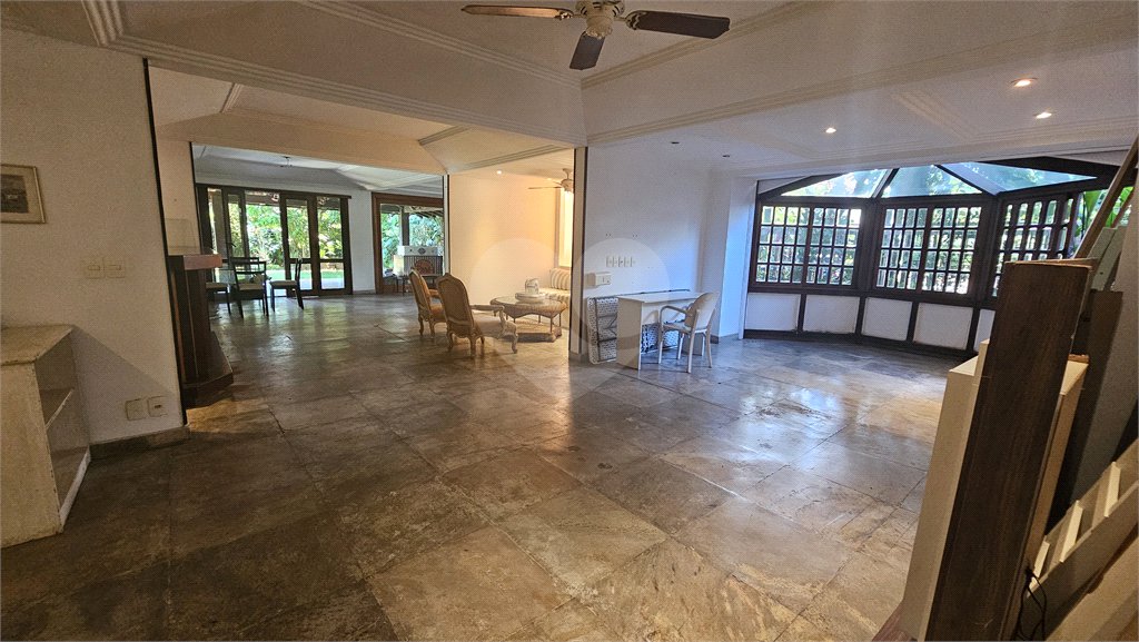 Casa em condomínio à venda com 5 quartos, sendo 3 suítes, em Barra da Tijuca, Rio de Janeiro, RJ