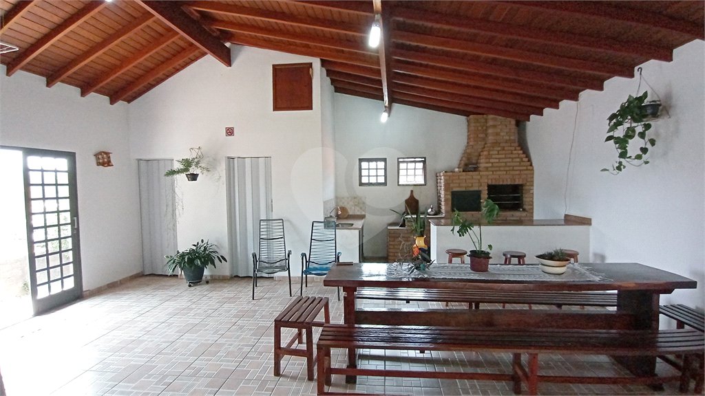 Chácara à venda com 3 quartos no Centro, Vinhedo, SP