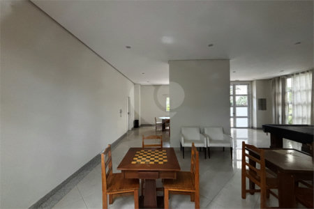 Apartamento para alugar com 3 suítes em Vila Romana, São Paulo, SP