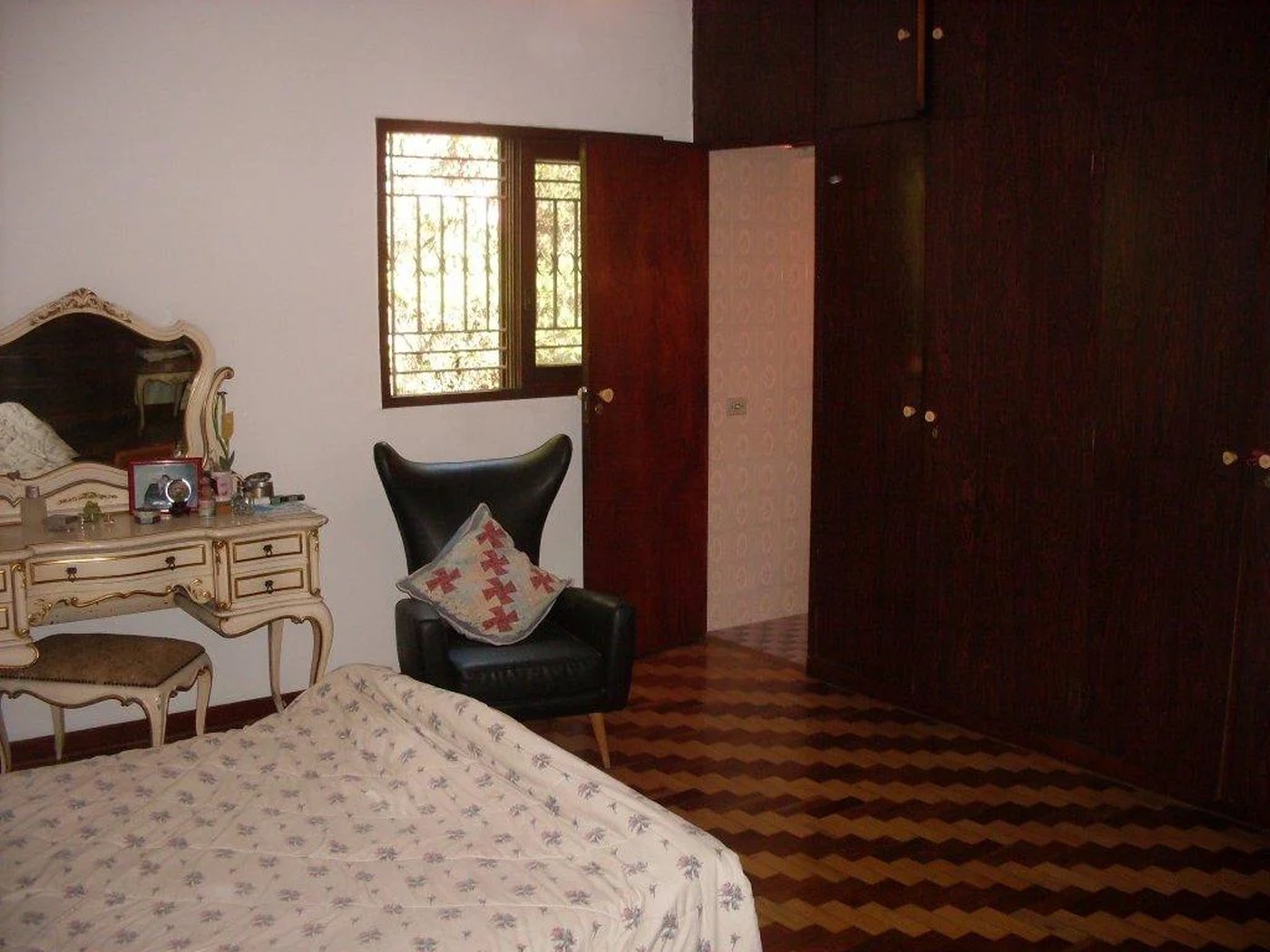Sobrado à venda com 3 suítes em Caxingui, São Paulo, SP