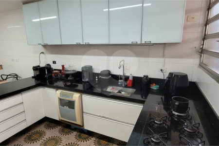 Casa à venda ou para alugar com 3 quartos, sendo 2 suítes, em Alto da Boa Vista, São Paulo, SP