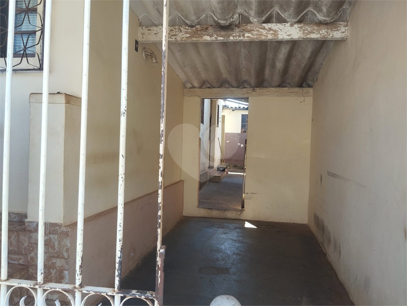 Casa à venda com 2 quartos no Centro, Araraquara, SP