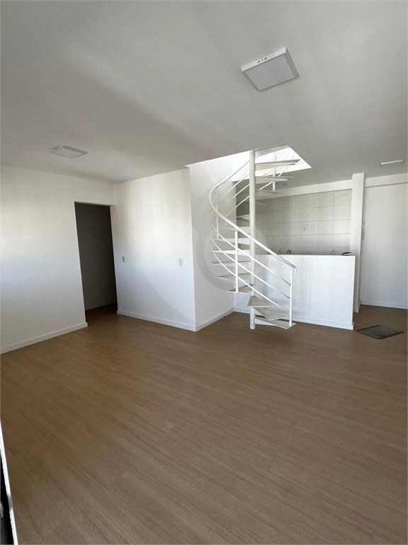 Apartamento à venda com 3 quartos, sendo 2 suítes, em Parque Reboucas, São Paulo, SP