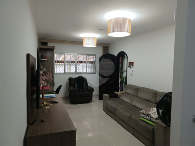 Sobrado à venda com 3 quartos, sendo 1 suíte,  em Jaçanã, São Paulo, SP