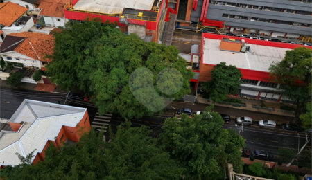 Apartamento à venda com 3 quartos, sendo 1 suíte,  em Chácara Santo Antônio, São Paulo, SP