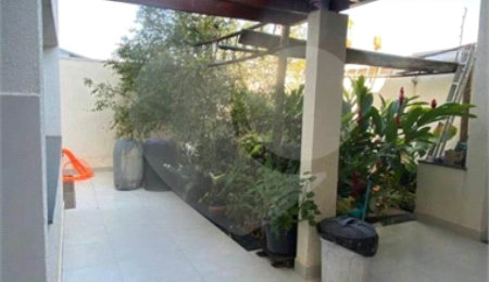 Sobrado à venda com 4 quartos, sendo 2 suítes,  em Jardim Esplanada II, Indaiatuba, SP