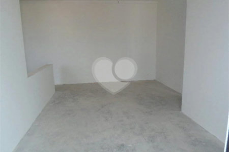 Apartamento à venda com 2 quartos, sendo 1 suíte, em Vila Mazzei, São Paulo, SP
