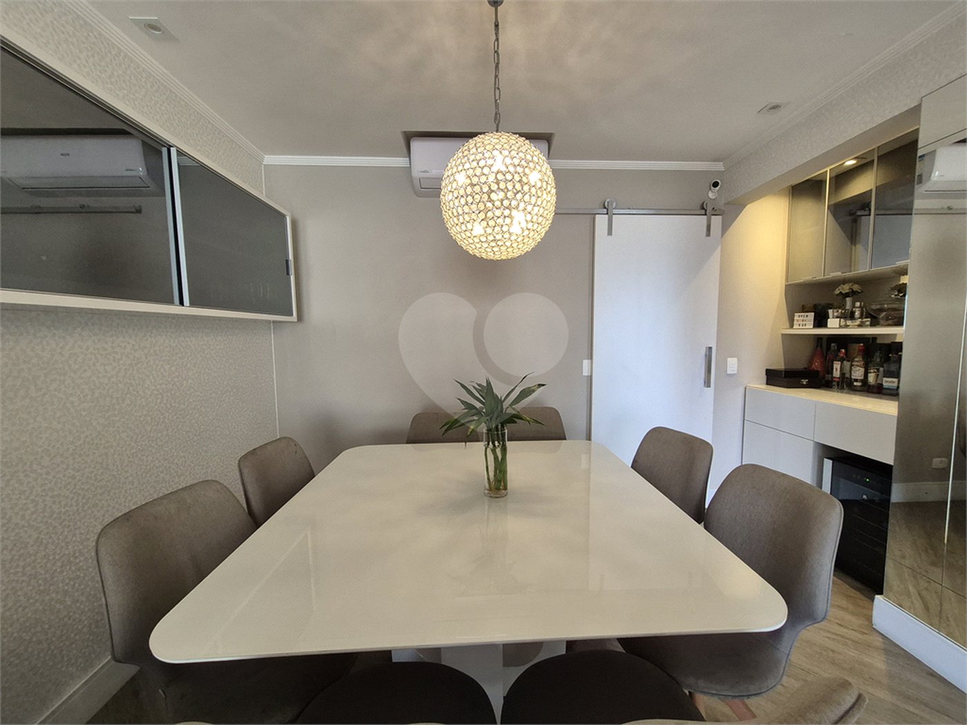 Cobertura à venda com 4 quartos, sendo 2 suítes, em Vila Hamburguesa, São Paulo, SP