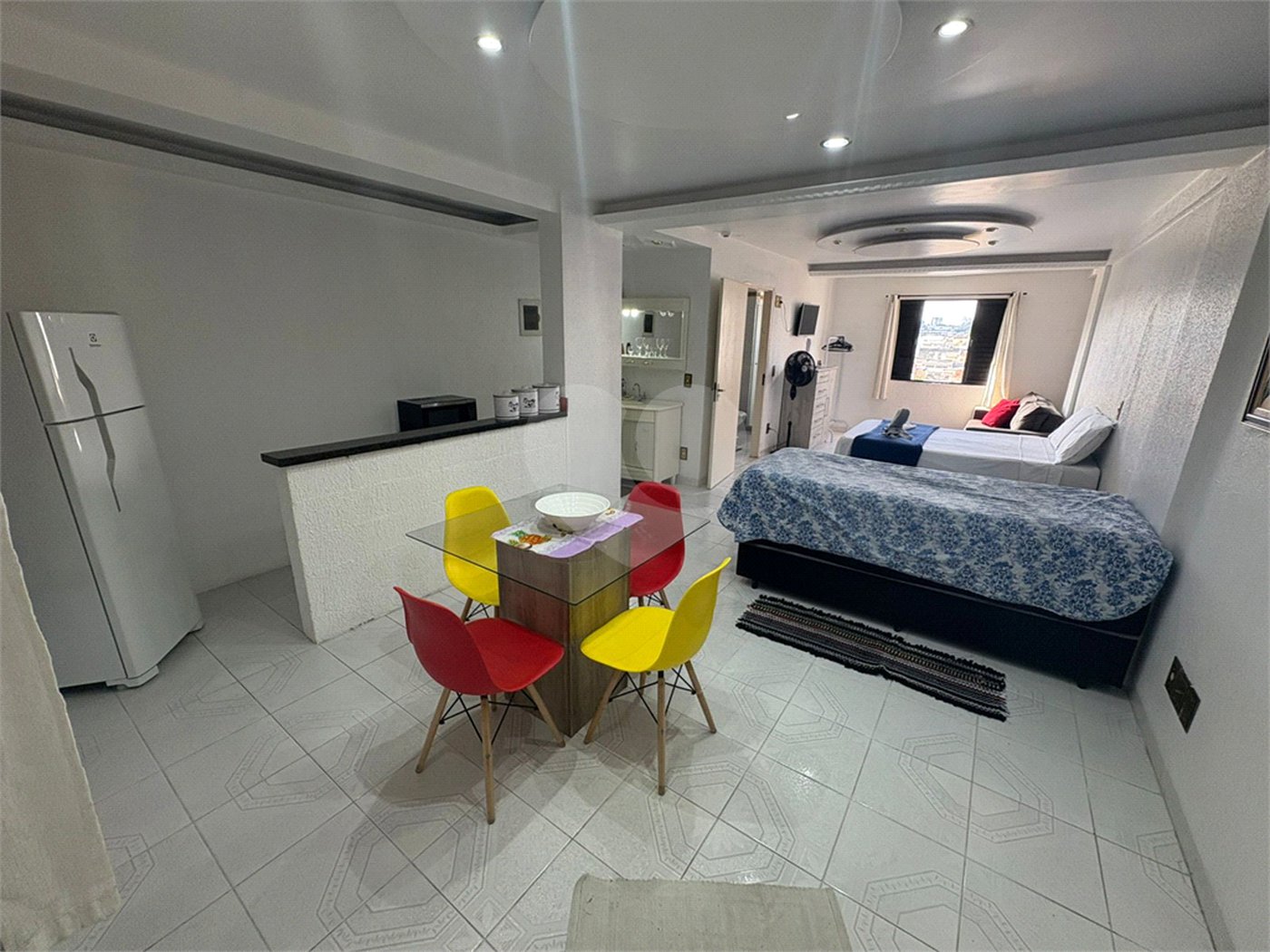 Flat à venda com 1 quarto no Centro, Mogi das Cruzes, SP